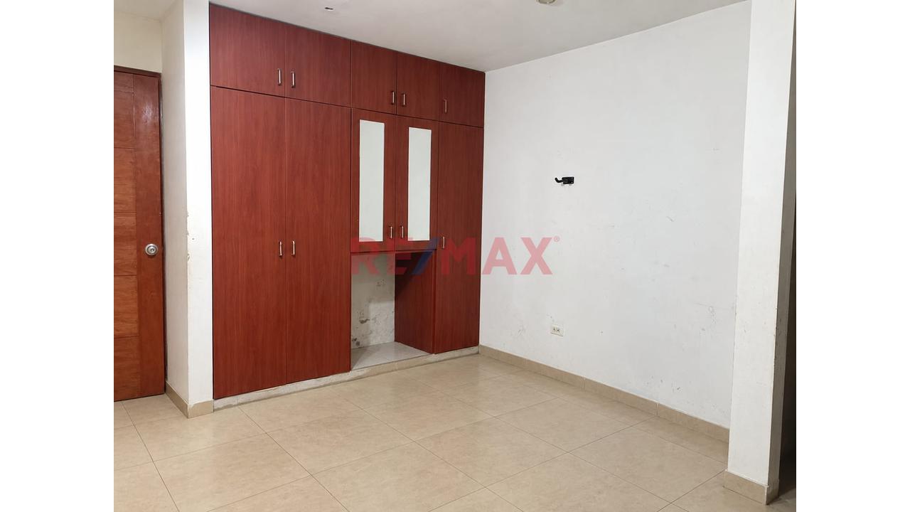 Venta Casa Como Terreno De 140 M² En Villa El Salvador — foto 8