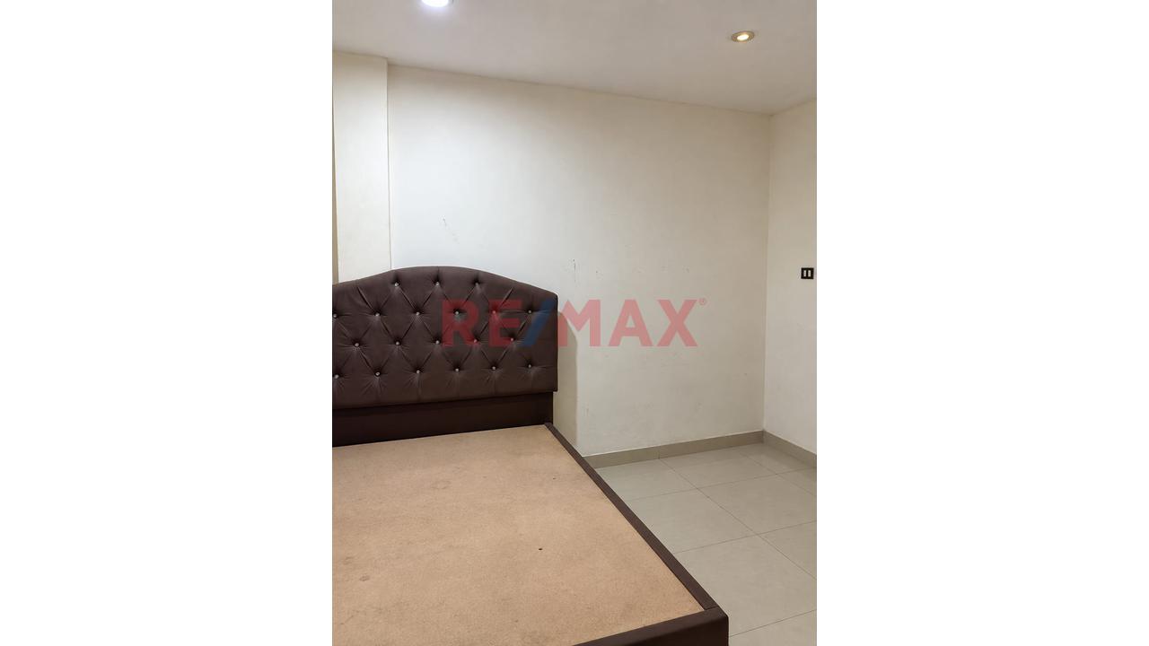 Venta Casa Como Terreno De 140 M² En Villa El Salvador — foto 3