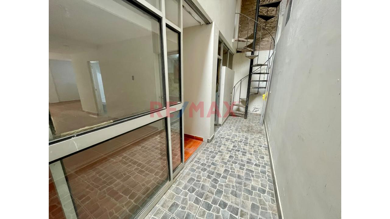Venta Casa De 3 Pisos Con Terraza En Bellavista – Us$114,000 - 6