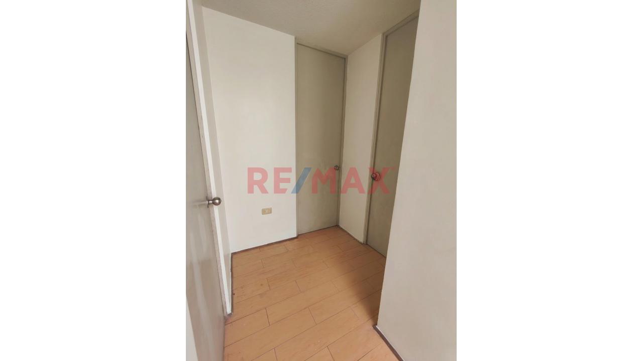 Venta De Duplex 5To Piso + Azotea 4 Hab. Urb. San Diego - Condominio San Diego De Alcala - 9