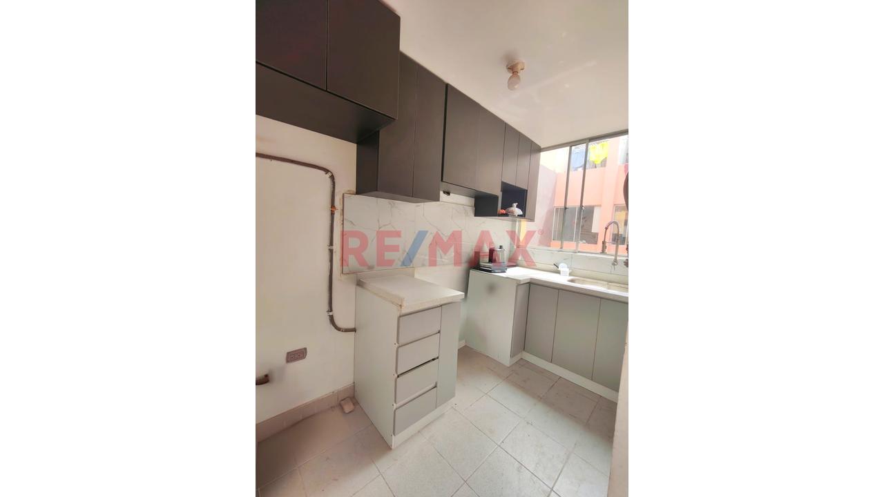 Venta De Duplex 5To Piso + Azotea 4 Hab. Urb. San Diego - Condominio San Diego De Alcala - 4