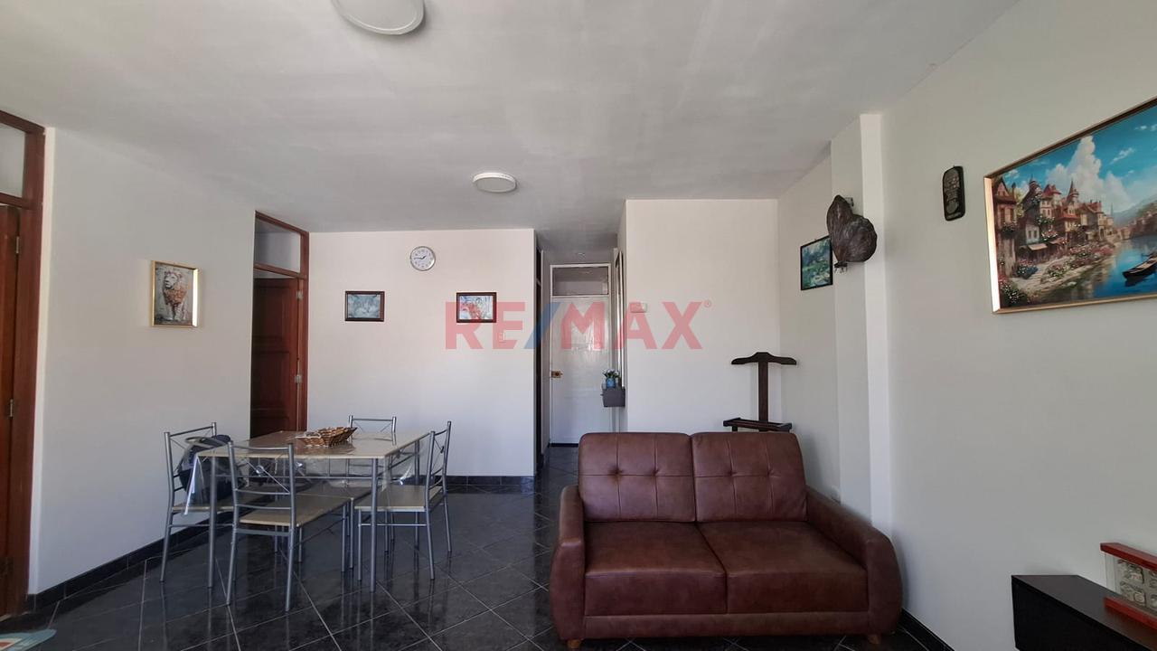 Departamento Amoblado En Alquiler En Tercer Piso En Urbanización Santa Elena Calle Venus - Chiclayo Frente Al Estadio Elías Aguirre — foto 3