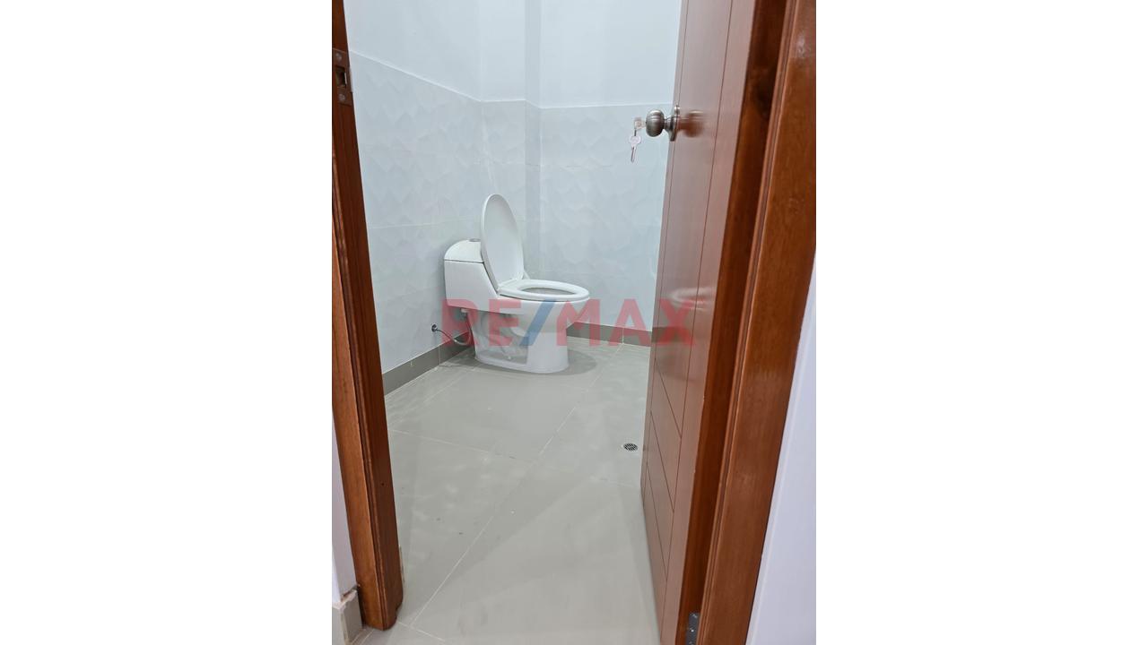 Local Comercial En Alquiler En Calle Huascar - Olmos - 3