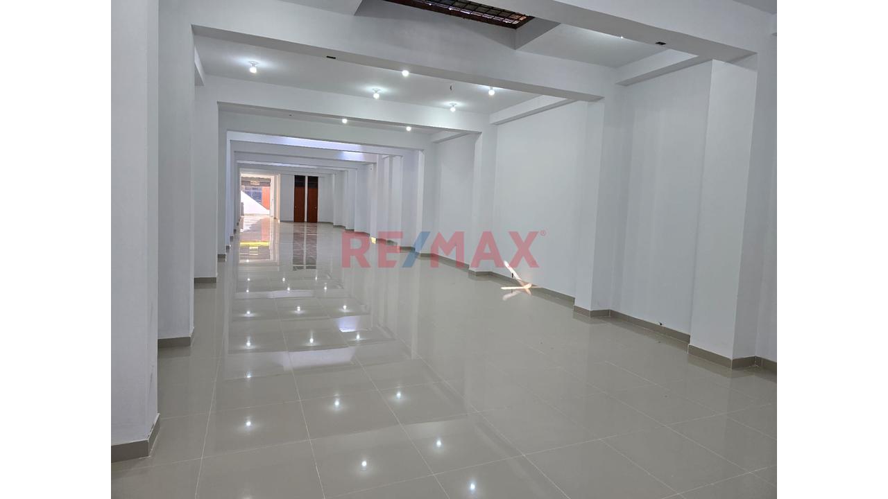Local Comercial En Alquiler En Calle Huascar - Olmos - 5