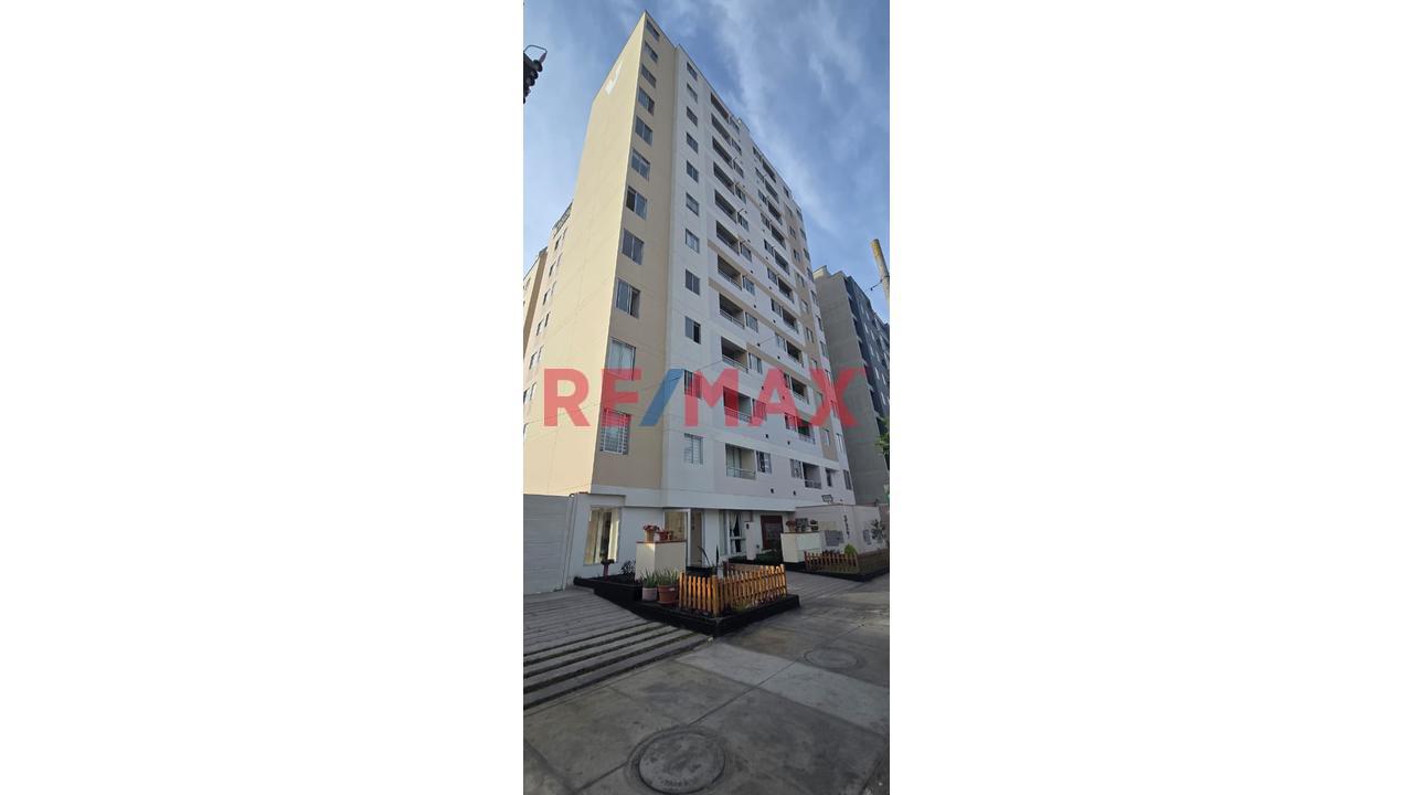 Se Vende Departamento De Estreno En Condominio - Urb. La Campiña - Chorrillos.
