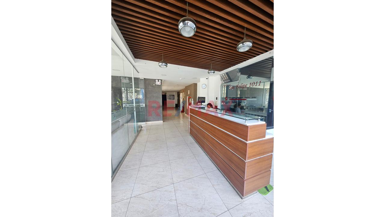Vendo Departamento En Piso 13: Vista Panorámica, Cochera Y A Pasos Del Real Plaza Salaverry — foto 7