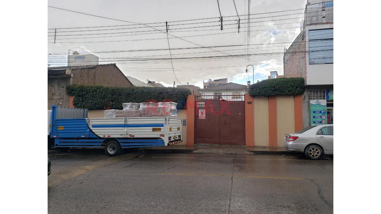 🚨 ¡Se Alquila Local Comercial En El Tambo 🚨 - 4