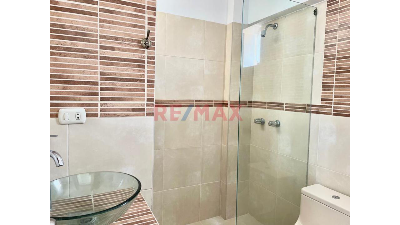 Alquiler De Departamento Con Amplia Terraza Y Cochera – Pueblo Libre — foto 8