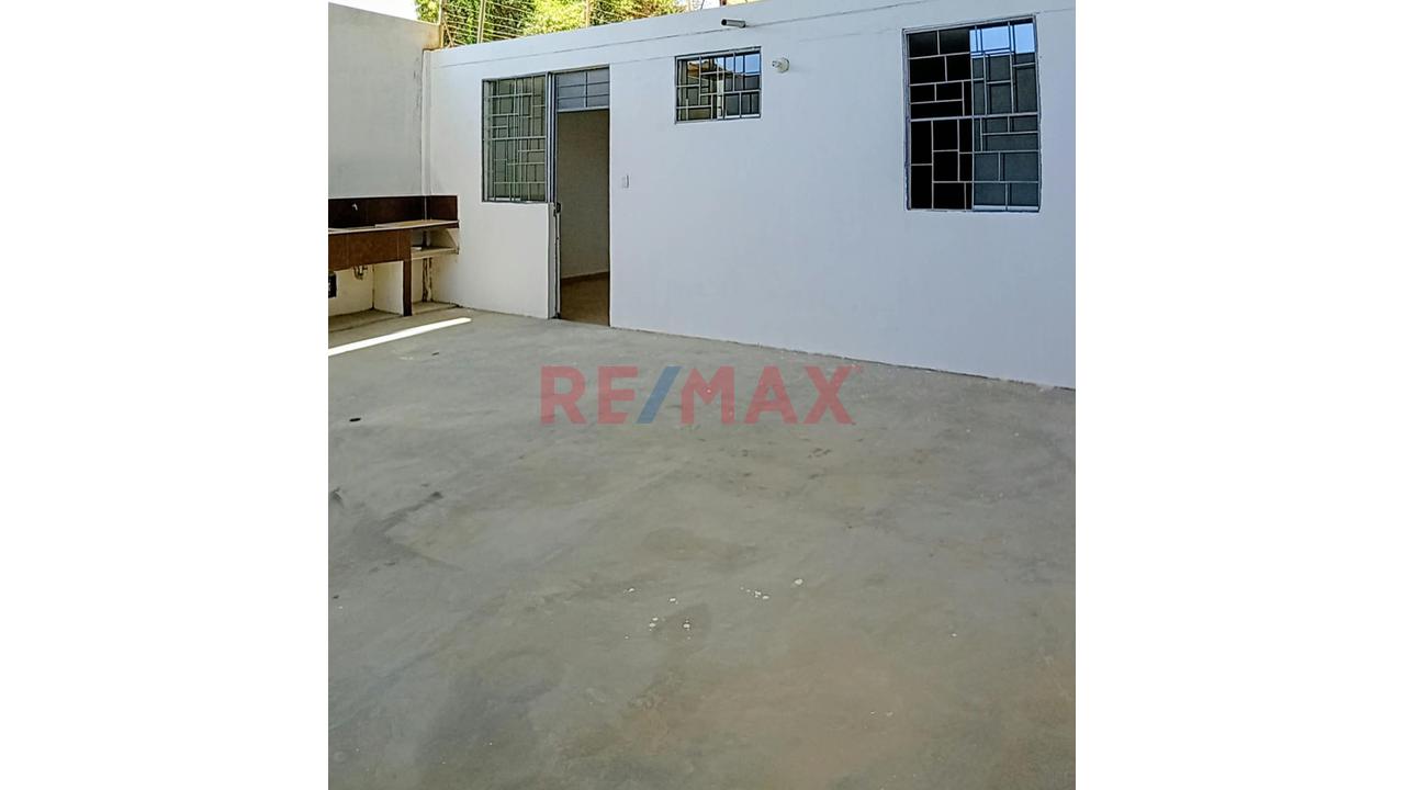 Oportunidad!!! Venta De Casa En Urb. San Bernardo De 160 M2 Cerca A Maxi Ahorro - 9