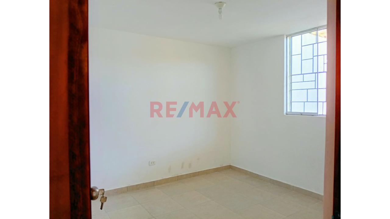 Oportunidad!!! Venta De Casa En Urb. San Bernardo De 160 M2 Cerca A Maxi Ahorro - 6
