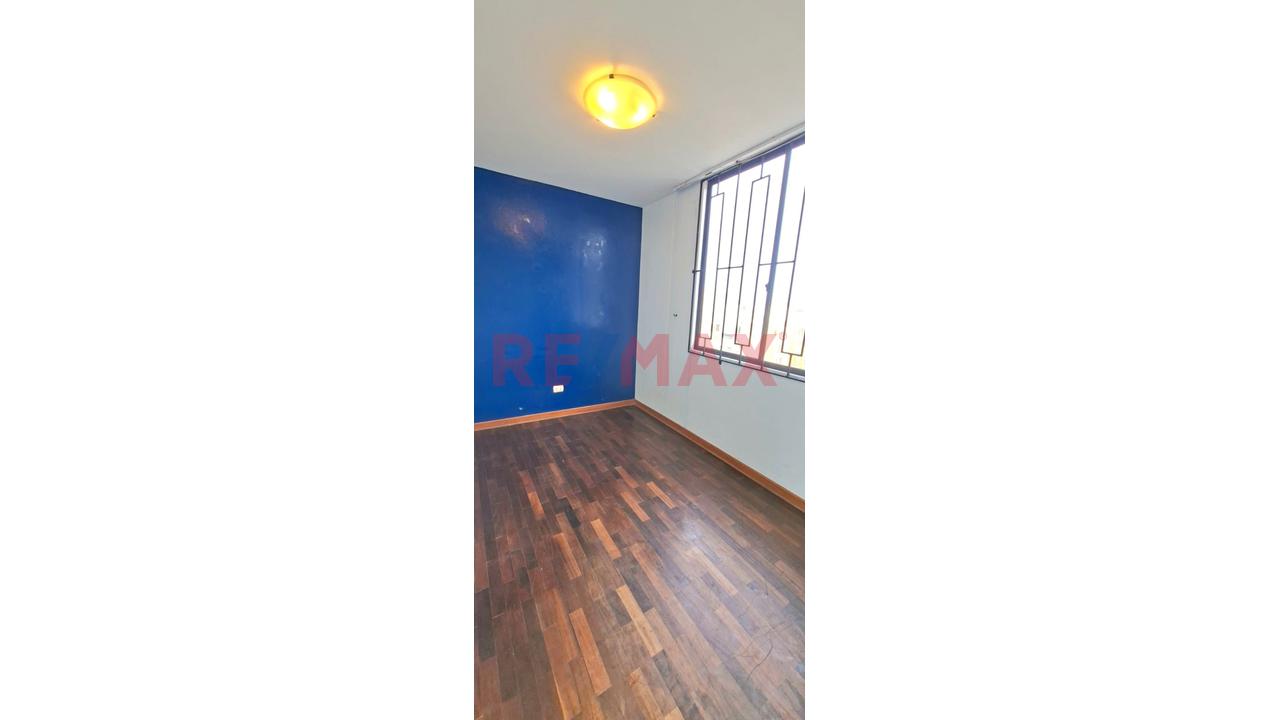 ¡Exclusivo Y Listo Para Mudarse! Departamento De 3 Dor. + Estudio + Cochera Techada En Condominio Con Jardines En Surco — foto 9