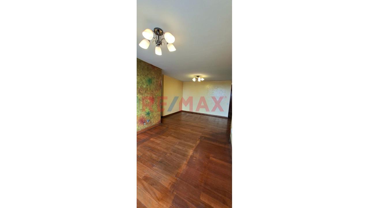 ¡Exclusivo Y Listo Para Mudarse! Departamento De 3 Dor. + Estudio + Cochera Techada En Condominio Con Jardines En Surco