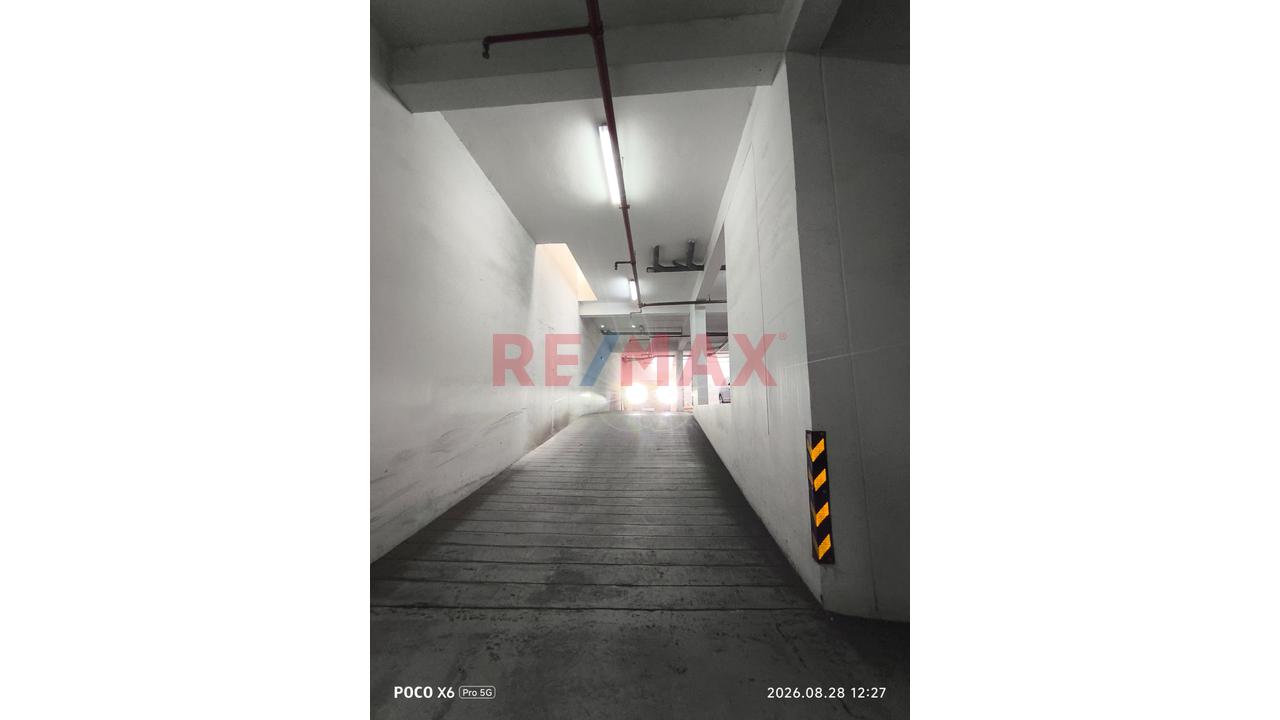 Cochera En Venta – Av. Roca Y Boloña Cuadra 7, Miraflores Estacionamiento S21 | Us$ 16,000 — foto 4