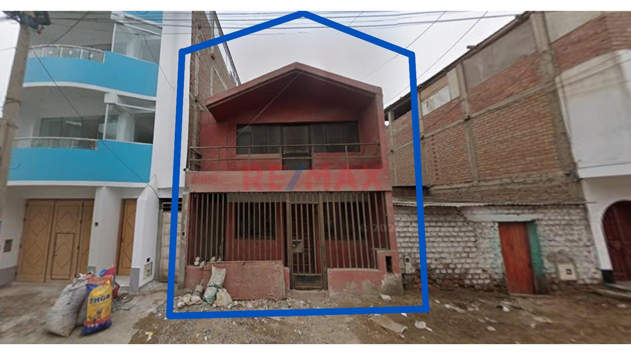 Se Vende Casa Como Terreno Para Remodelar O Inversion Cerca A La Avenida Lima  - Vmt
