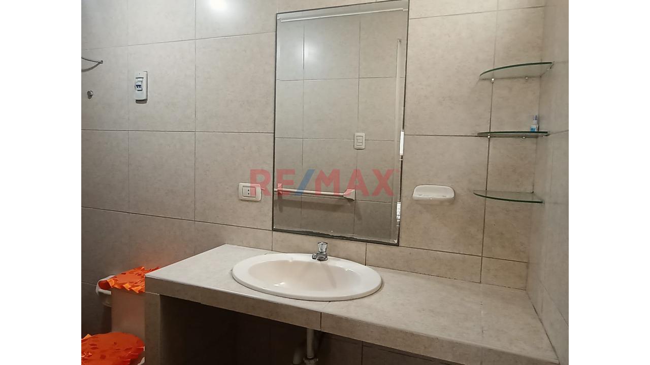 Excelente Oportunidad En Surco Dpto. En Venta — foto 4