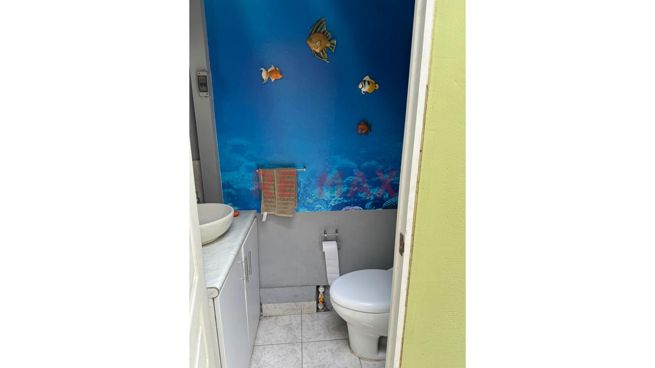 Amplia Casa Bien Ubicada En El Centro De Miraflores, Perfecta Para Oficina O Para Uso Familiar !!!! — foto 9
