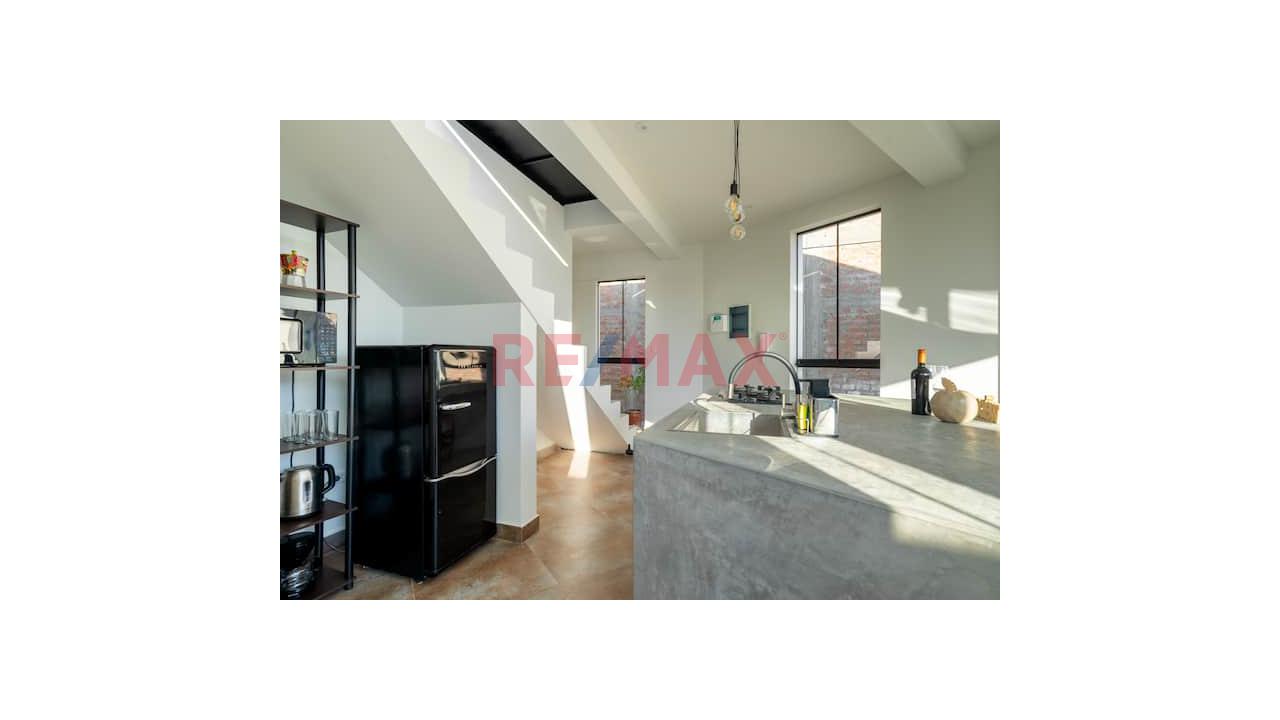Se Alquila Casa Moderna Amoblada De 1 Piso Con Piscina En Campo Sol – La Tinguiña - 4