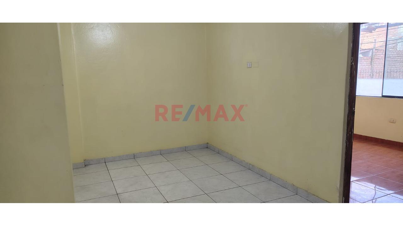 Oportunidad De Venta Edificio Cerca Av El Olivar Callao - 17