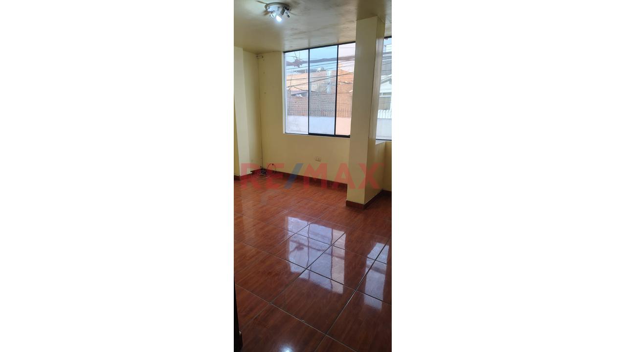 Oportunidad De Venta Edificio Cerca Av El Olivar Callao - 14