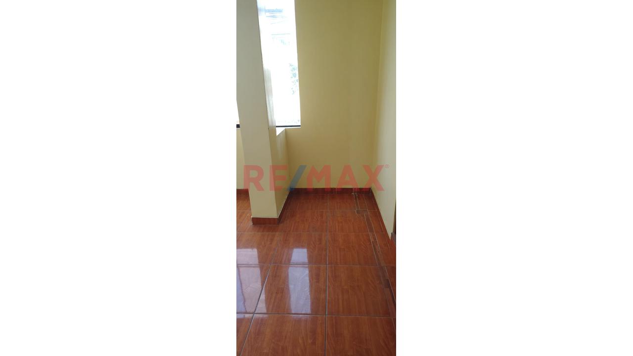 Oportunidad De Venta Edificio Cerca Av El Olivar Callao - 7