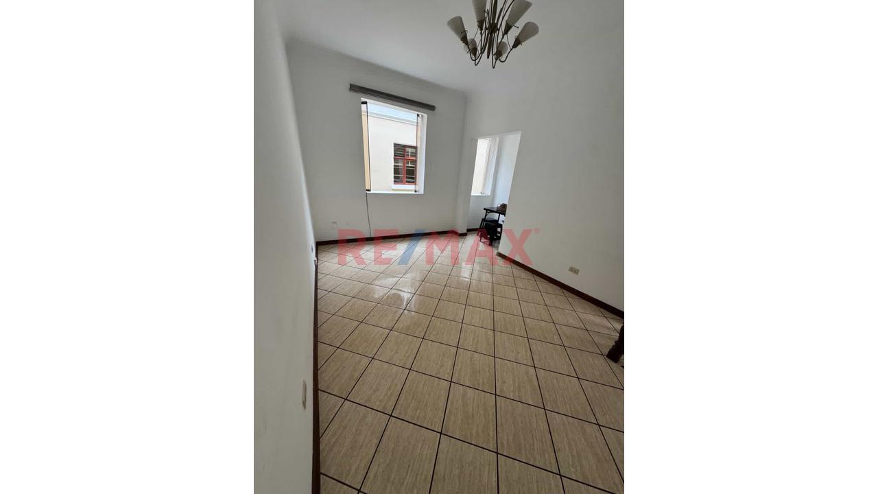 🏠 Duplex En Venta – Jesús María 💰 Precio: Us$ 250,000 — foto 8