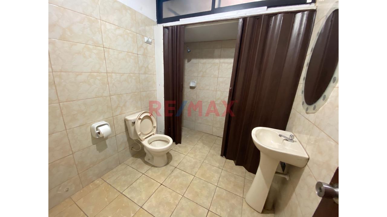 Venta De Departamento Duplex Con Azotea Urb Primavera - 8