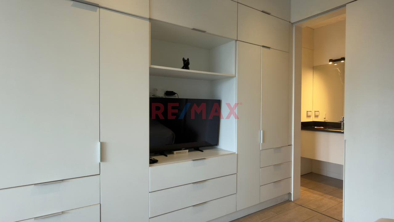 Vendo Departamento En Barranco Vista Exterior A 3 Cuadras Del Malecón Paul Harris. — foto 11