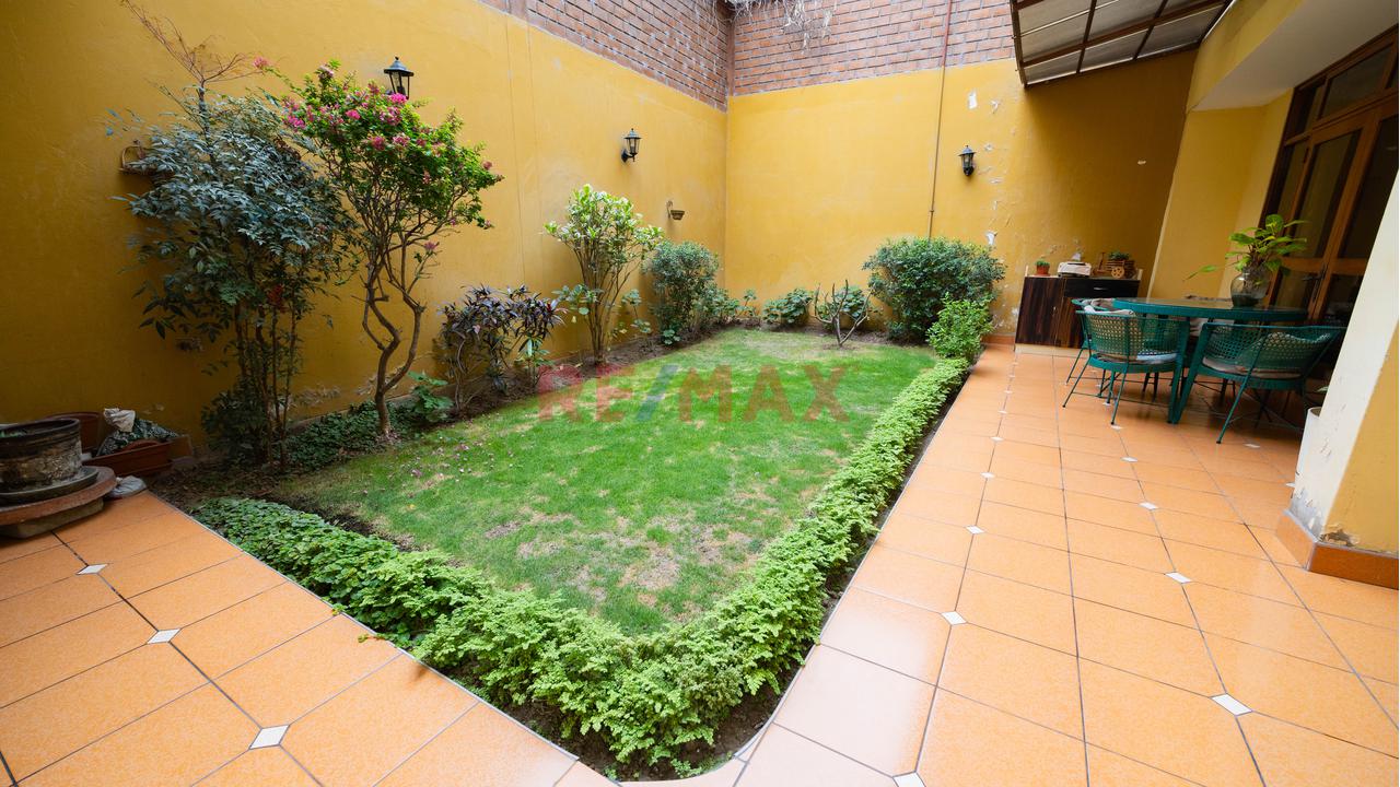 Venta De Casa En San Borja - Precio Negociable — foto 8