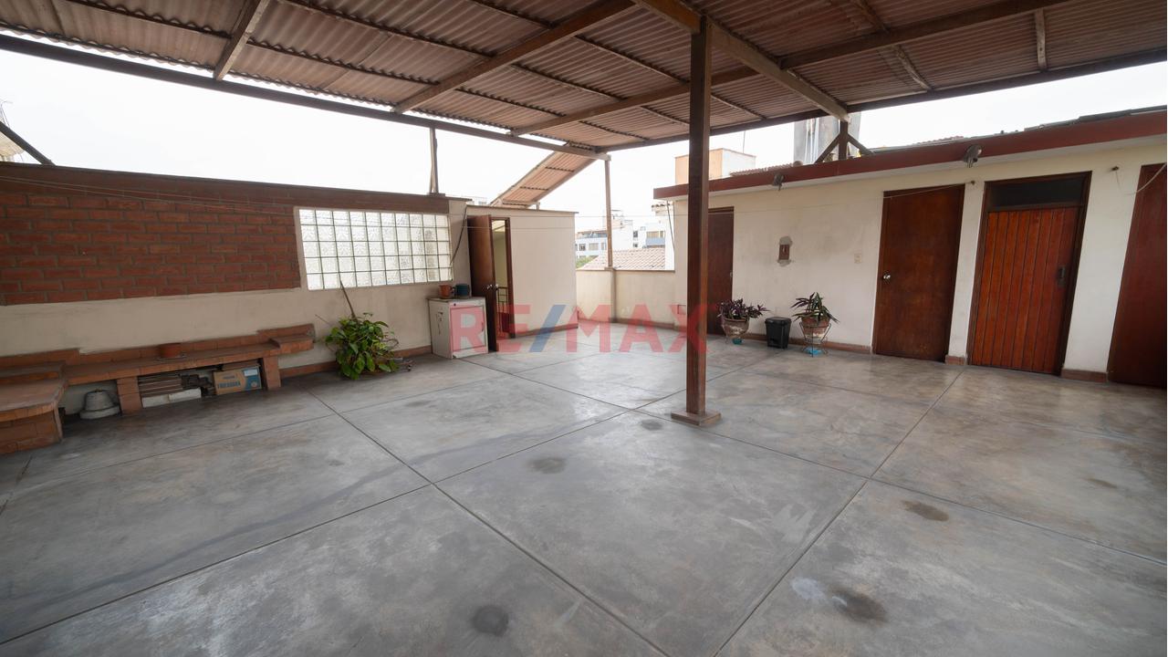 Venta De Casa En San Borja - Precio Negociable — foto 15