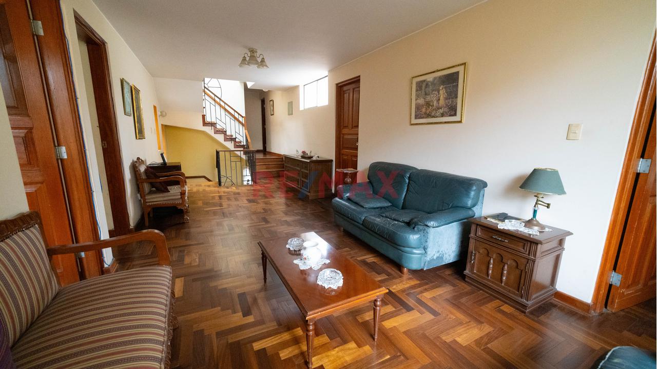 Venta De Casa En San Borja - Precio Negociable — foto 9