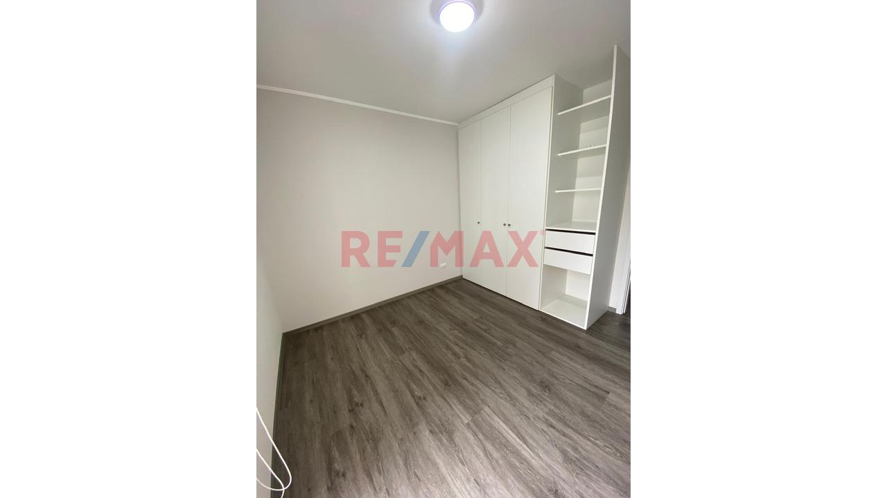 Moderno Departamento En Alquiler En Lince Límite Con San Isidro — foto 8