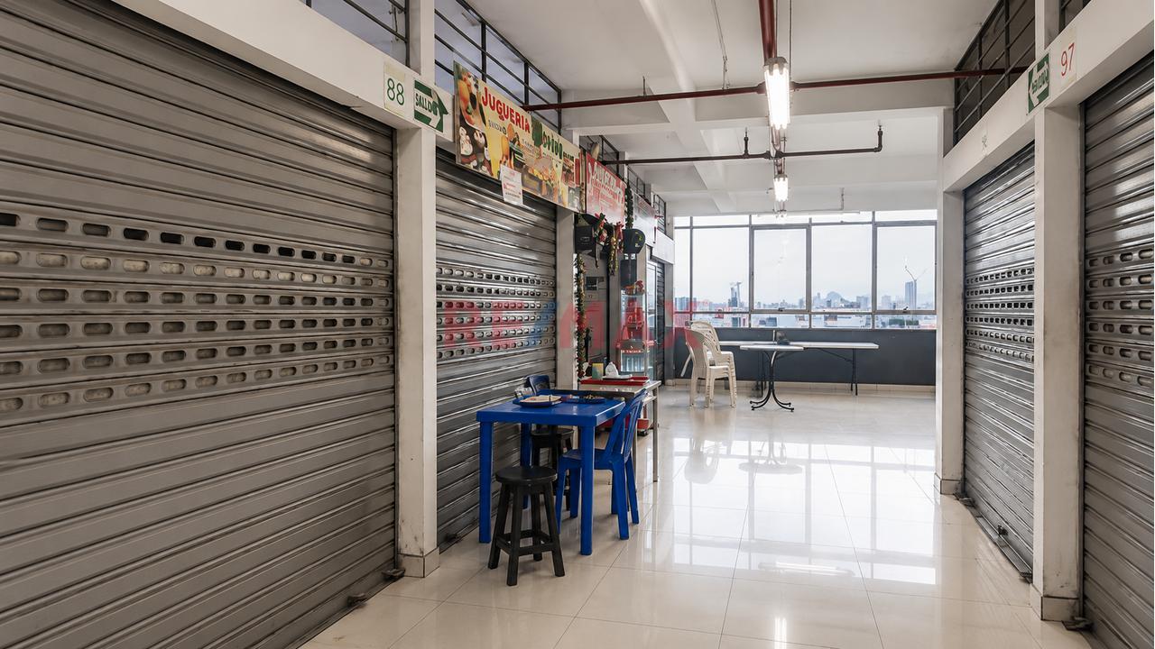 Venta De Stand Comercial En Piso 3 – Edificio Mega San Felipe, Comas - 2