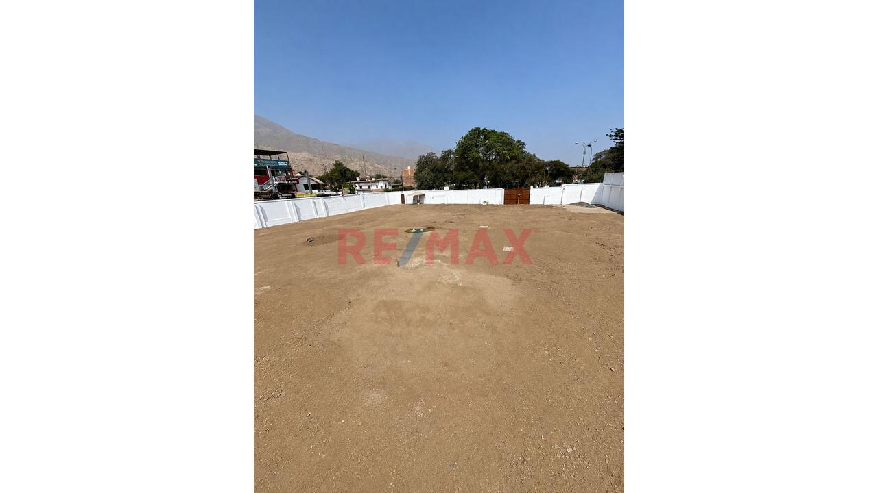 Venta De Terreno Comercial De 1,600 M2 En Esquina - Centro De Chaclacayo - 7