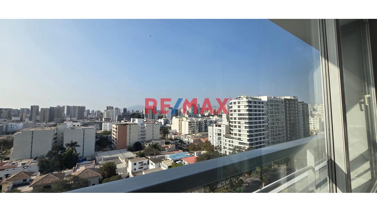 Moderno Y Cálido Flat En Piso 13- Con Hermosa Vista A La Ciudad