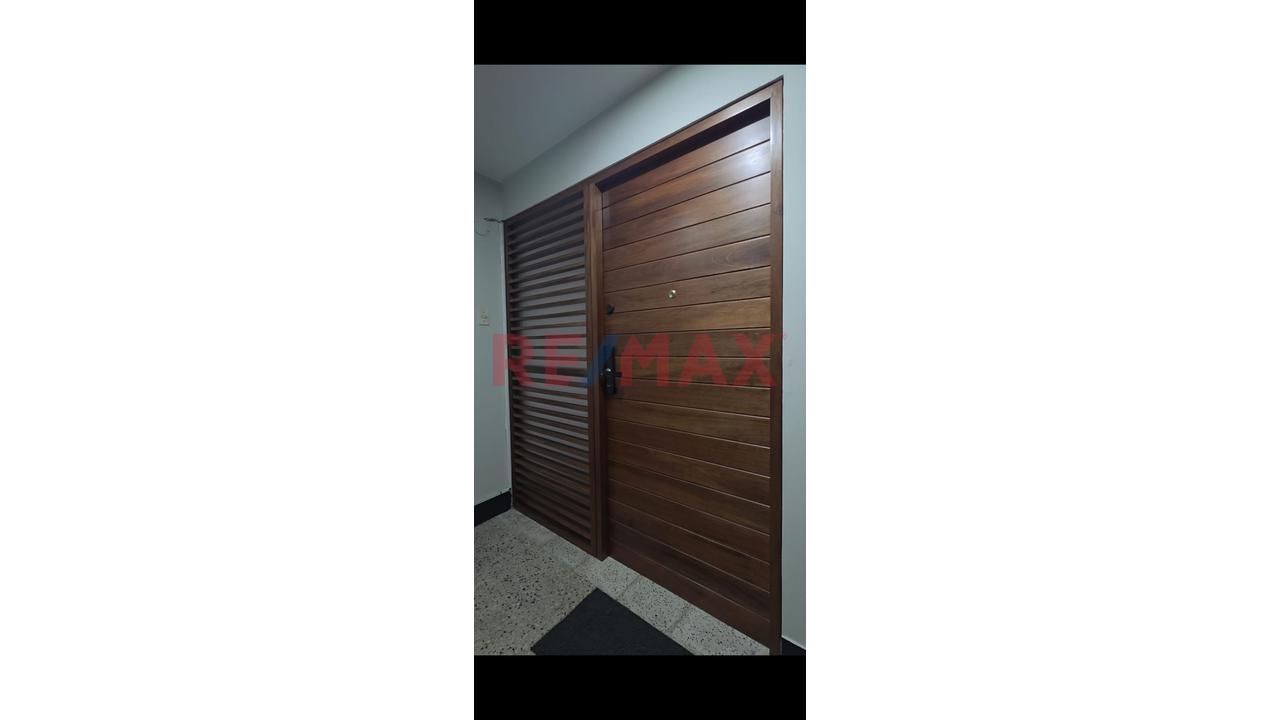 Exclusivo Dúplex En Miraflores | Diseño, Terrazas Y 2 Ingresos Independientes — foto 15