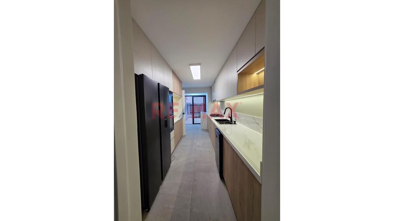 Exclusivo Dúplex En Miraflores | Diseño, Terrazas Y 2 Ingresos Independientes
