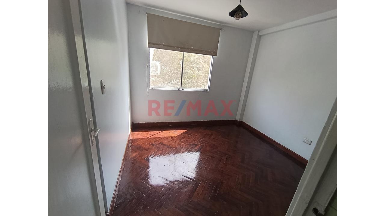 Mini Departamento - Oficina En Calle Santa Isabel  -Armendáriz - Miraflores — foto 12