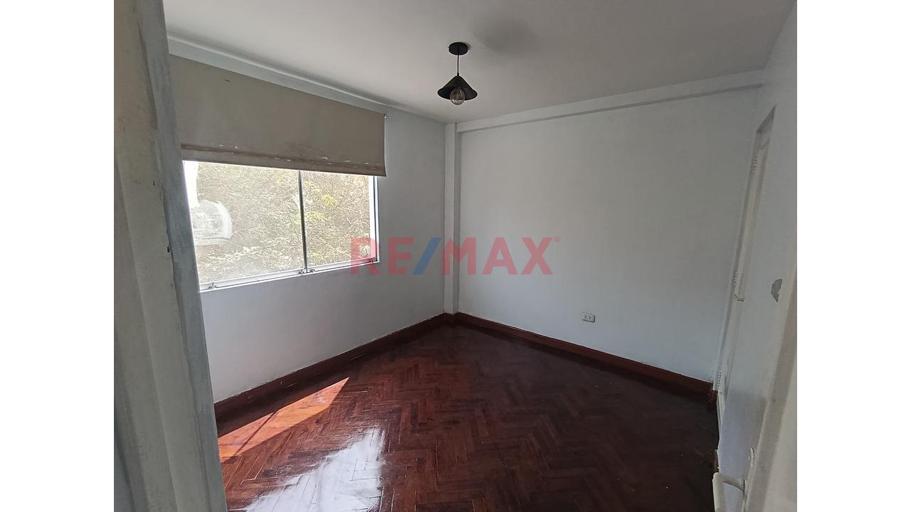 Mini Departamento - Oficina En Calle Santa Isabel  -Armendáriz - Miraflores — foto 8