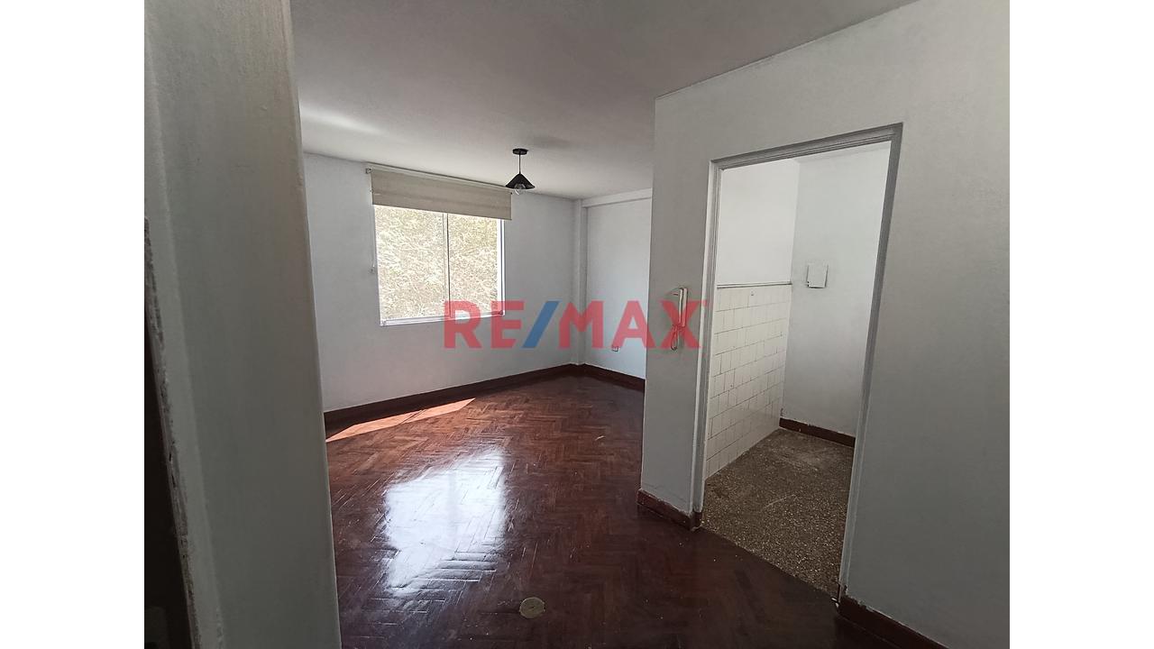 Mini Departamento - Oficina En Calle Santa Isabel  -Armendáriz - Miraflores — foto 7
