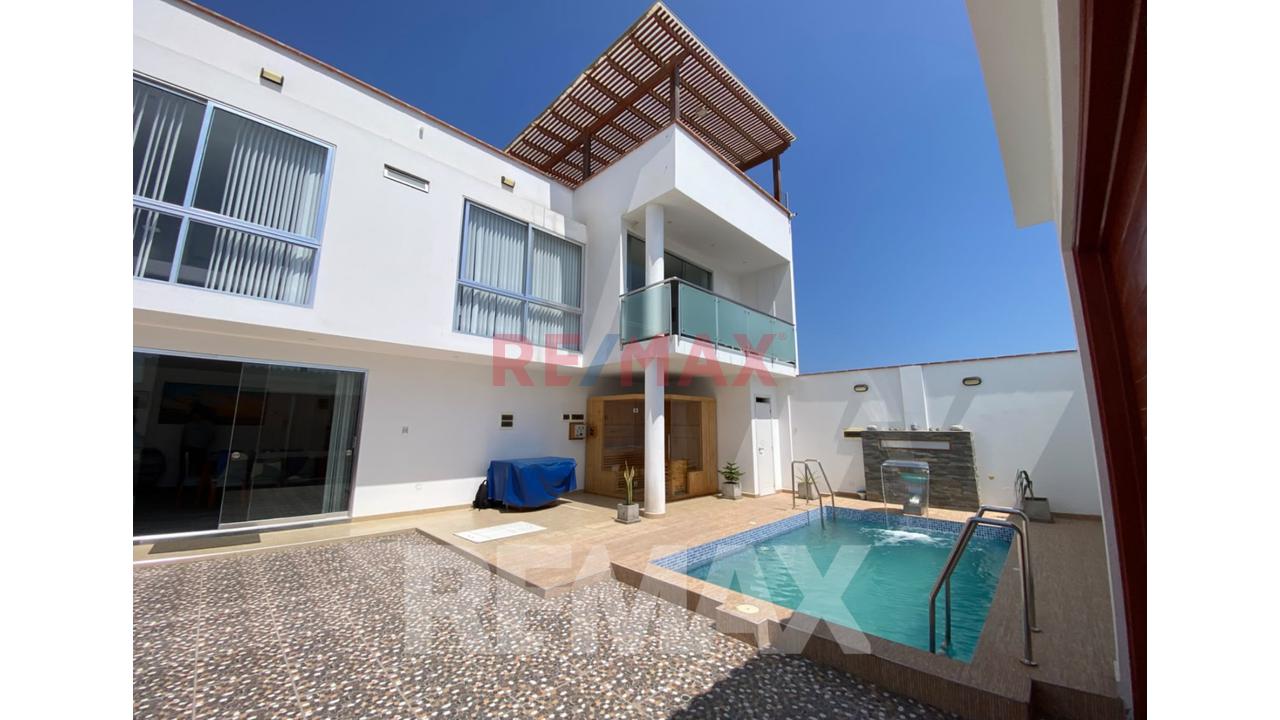 Vendo Hermosa Casa De Playa 350 Con Piscina Y Sauna Casi Estreno - Playa Lobos - 1