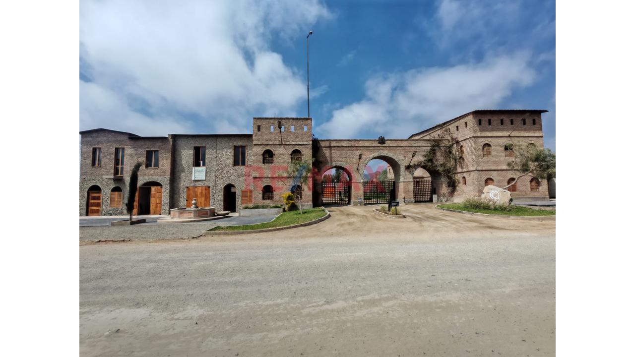 Lote Doble Premium De 600 M² Frente A Laguna | Condominio Temático Calicanto – Mala - 1