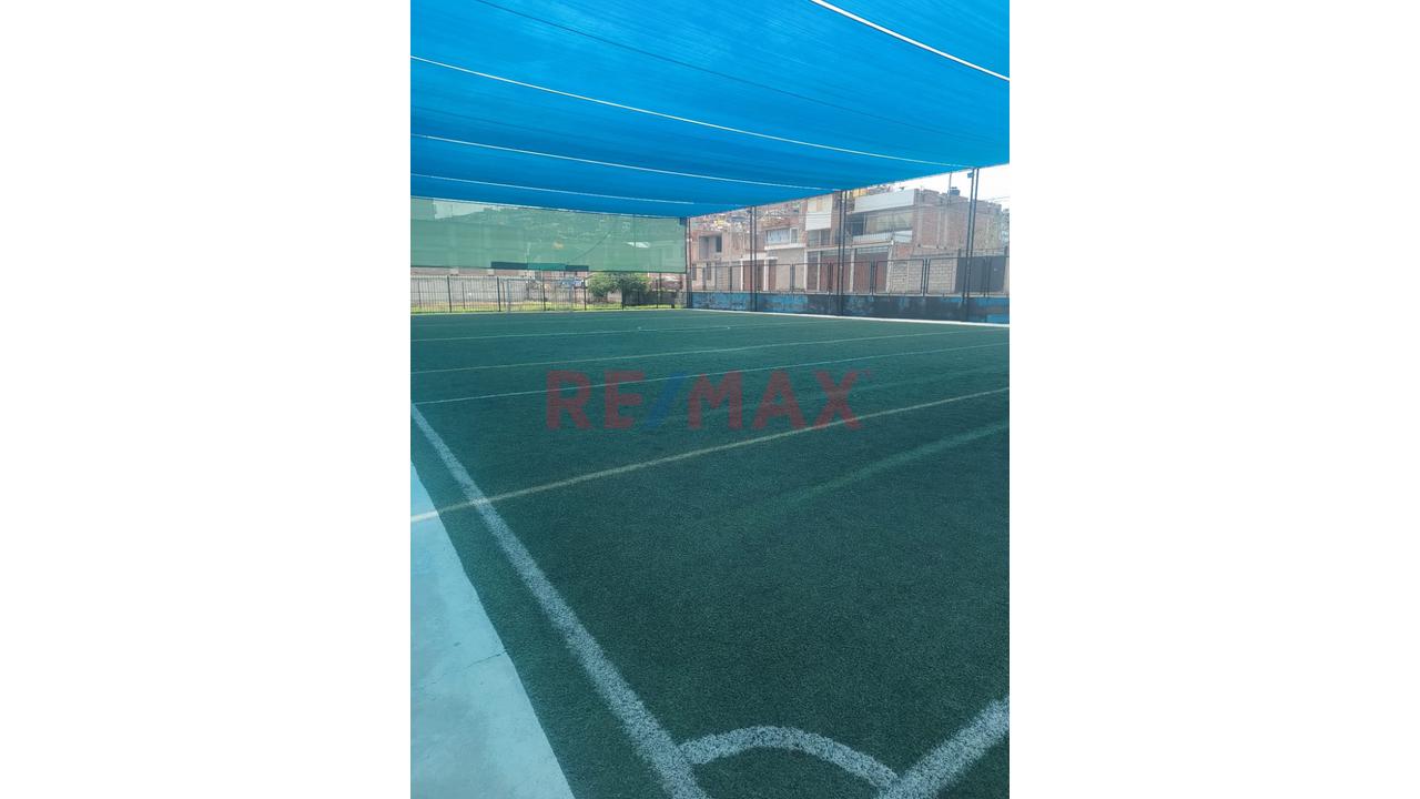Terreno Con Local De Ventos Y Cancha Deportiva En Venta - En Plena Av. Salaverry - Socabaya - 3