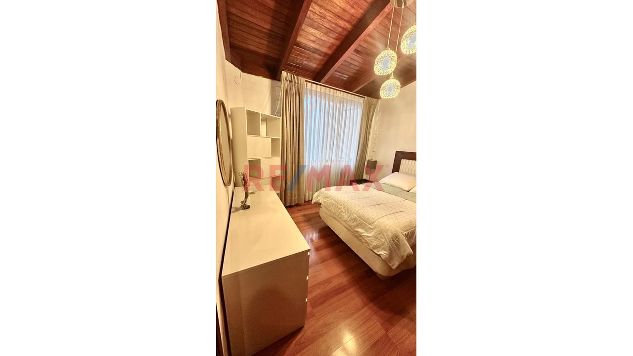 Vendo Casa 2 Pisos Y Terraza Con Doble Cochera - 10