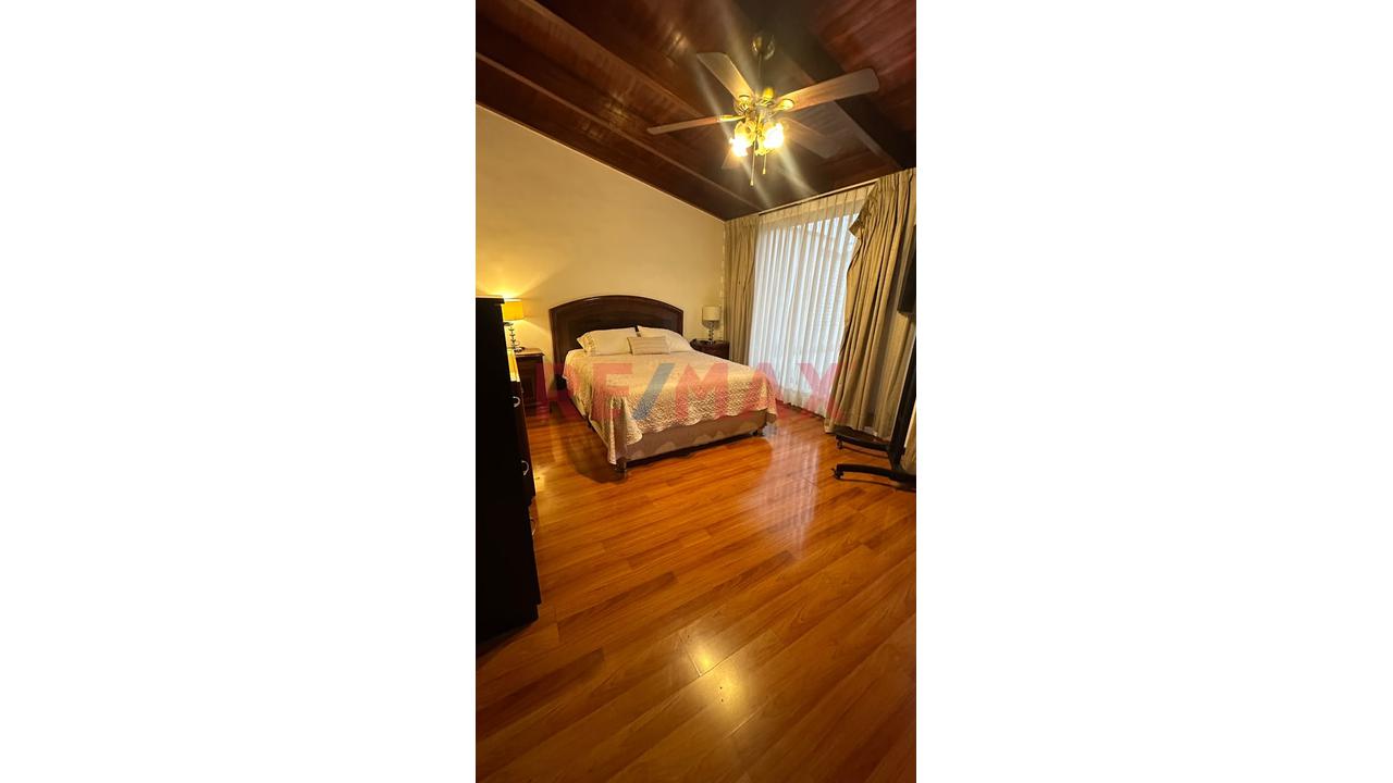 Vendo Casa 2 Pisos Y Terraza Con Doble Cochera - 5