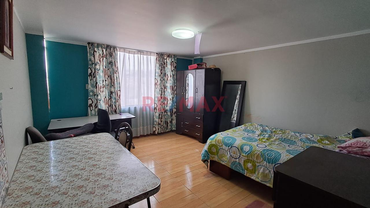 Oportunidad Unica! Casa De 2 Pisos En Venta, 136 M2, En Paucarpata, Arequipa — foto 3