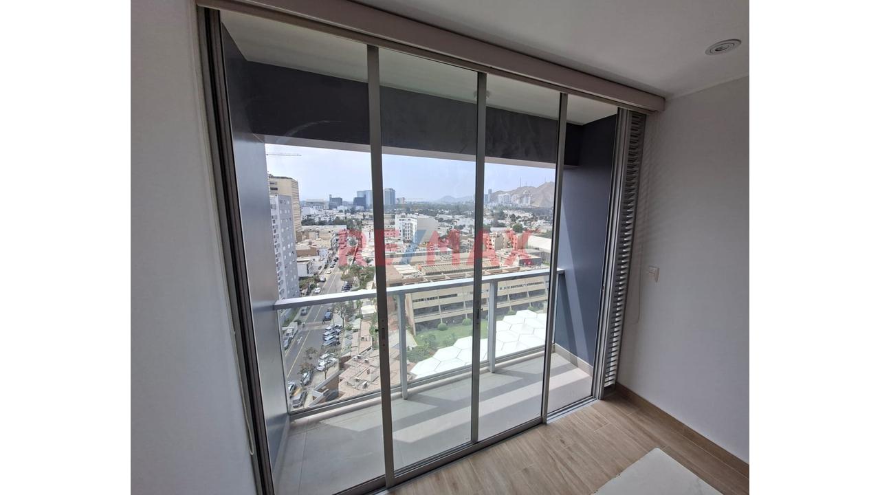 Vive En Moderno Flat Frente Al Jockey Plaza — foto 5