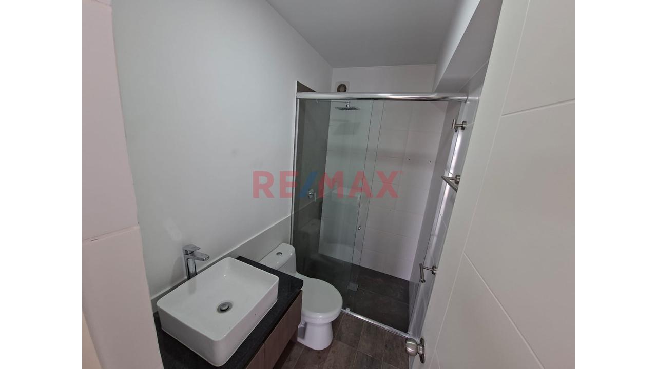 Vive En Moderno Flat Frente Al Jockey Plaza — foto 12