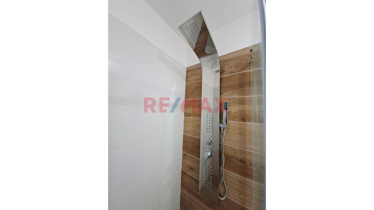 Vive En Moderno Flat Frente Al Jockey Plaza — foto 10