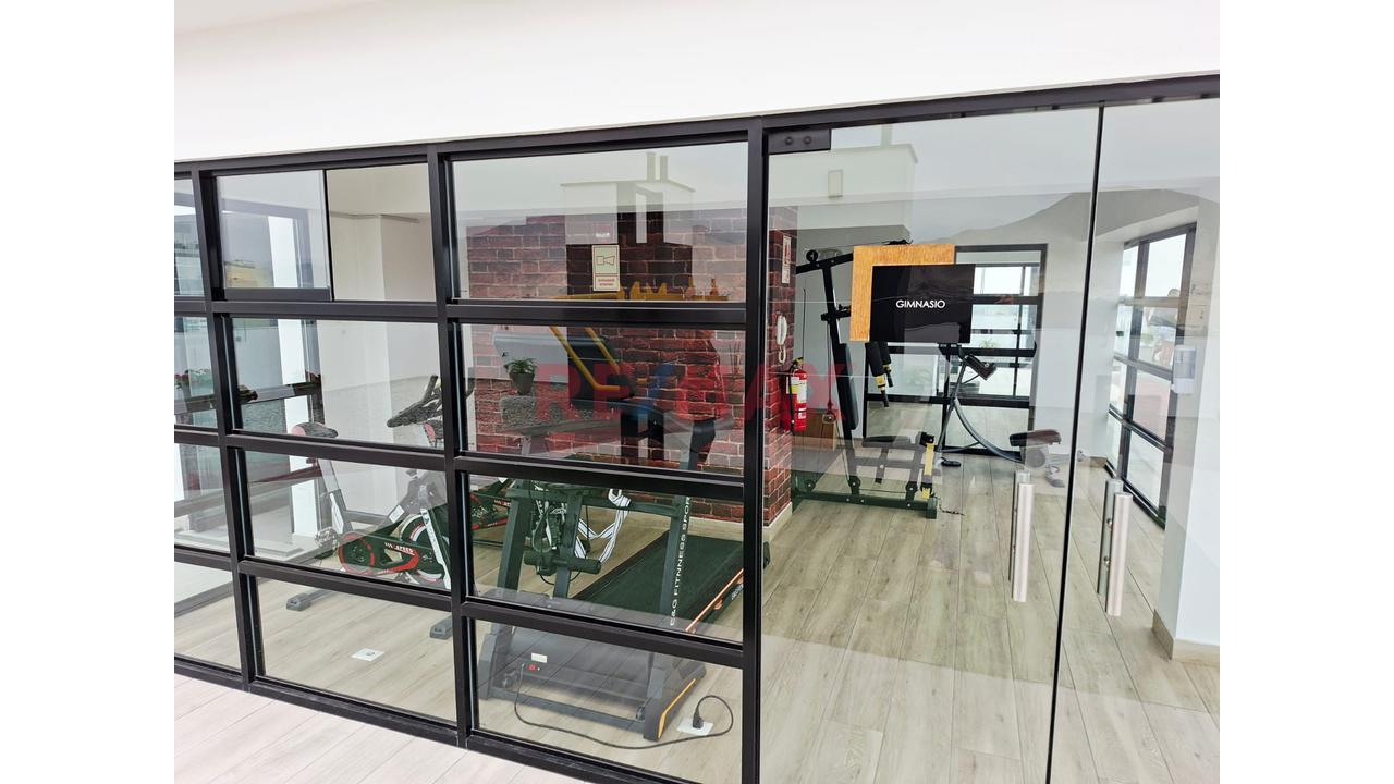 Vive En Moderno Flat Frente Al Jockey Plaza — foto 14