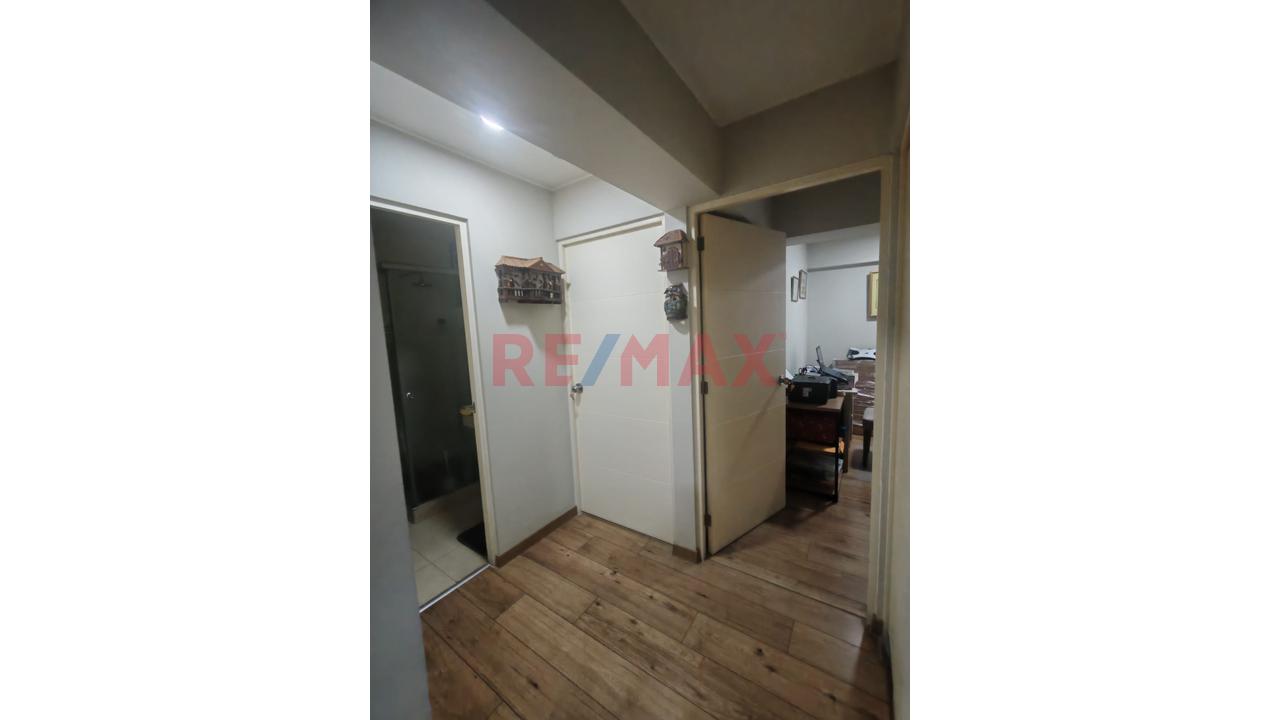 Vendo Departamento De 80 M² Límite Con San Isidro: Vida Exclusiva, Formato Club House Y Conectividad Total — foto 7